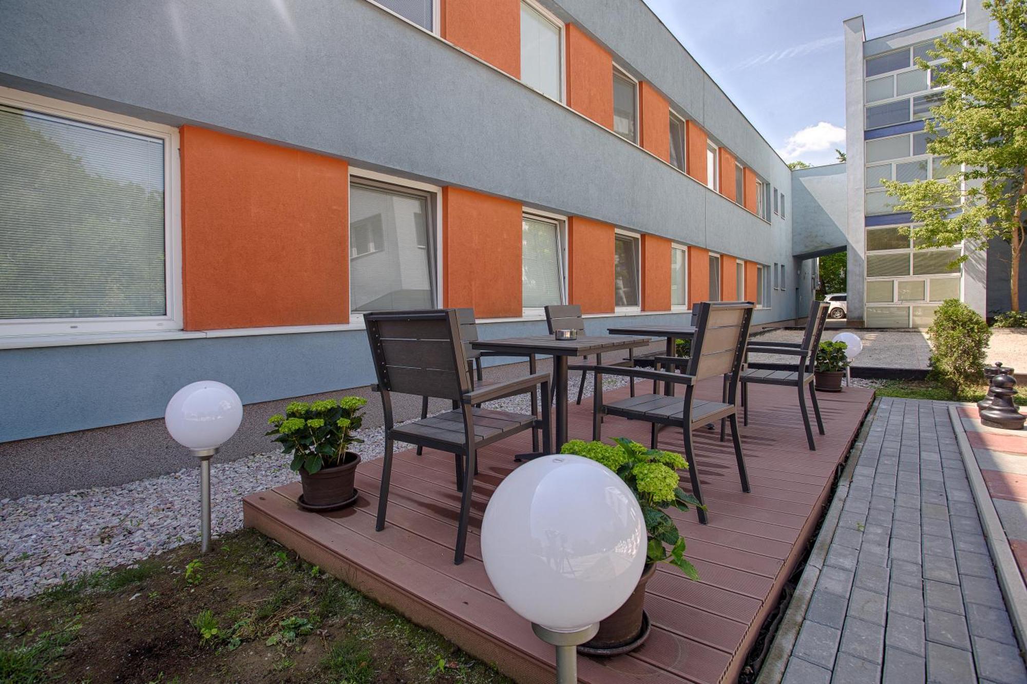 Agro Complex Apartments Nitra Exterior photo